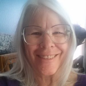 Meet your Posher, Laurel